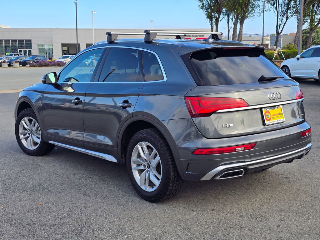 Used 2022 Audi Q5 2.0T Premium w/ Convenience Package AWD/4WD image 3