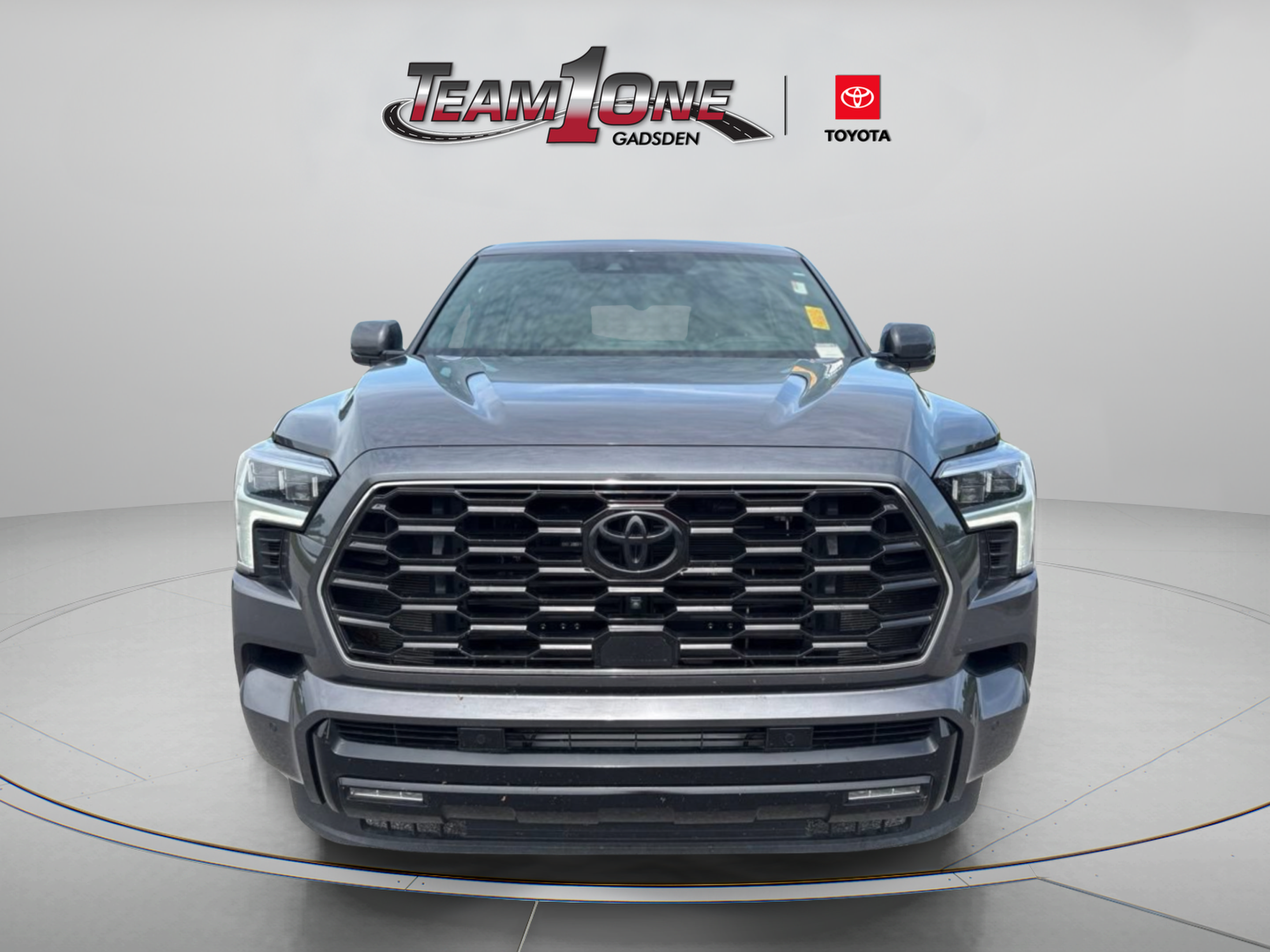 Certified 2025 Toyota Sequoia Platinum AWD/4WD image 2