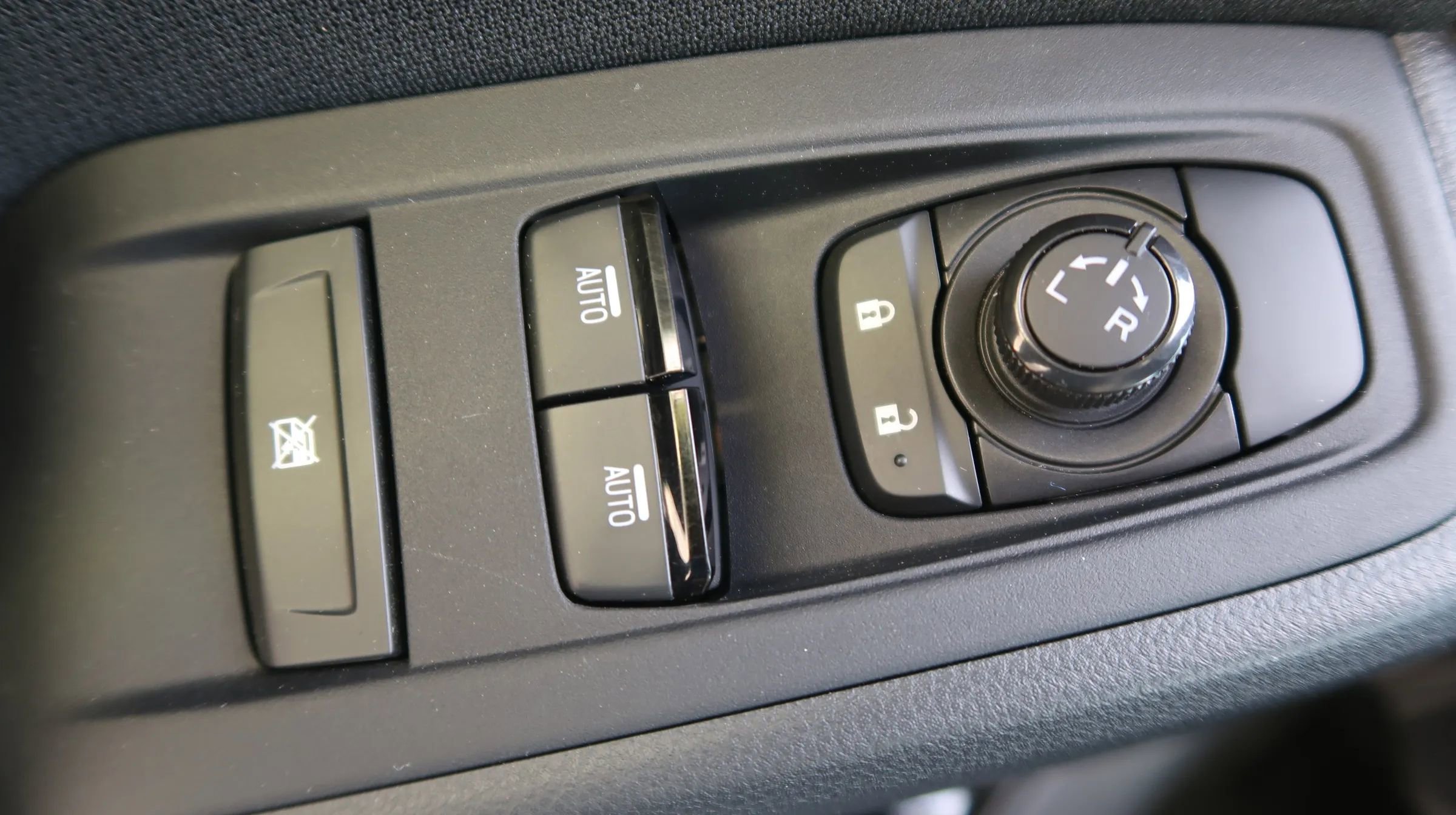 Used 2025 Toyota GR86 w/ ALL Weather Mat Package (TMS) image 24