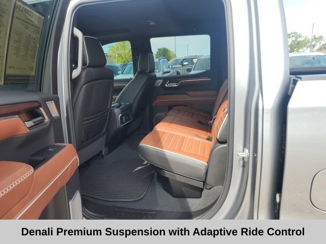 Used 2026 GMC Sierra 1500 Denali Ultimate w/ LPO, Black Badging Package AWD/4WD image 14