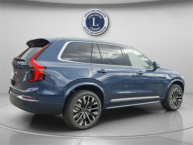 New 2026 Volvo XC90 B6 Plus w/ Protection Package Premier image 4