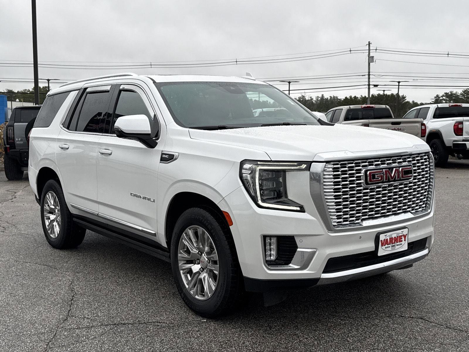 Used 2023 GMC Yukon Denali image 3