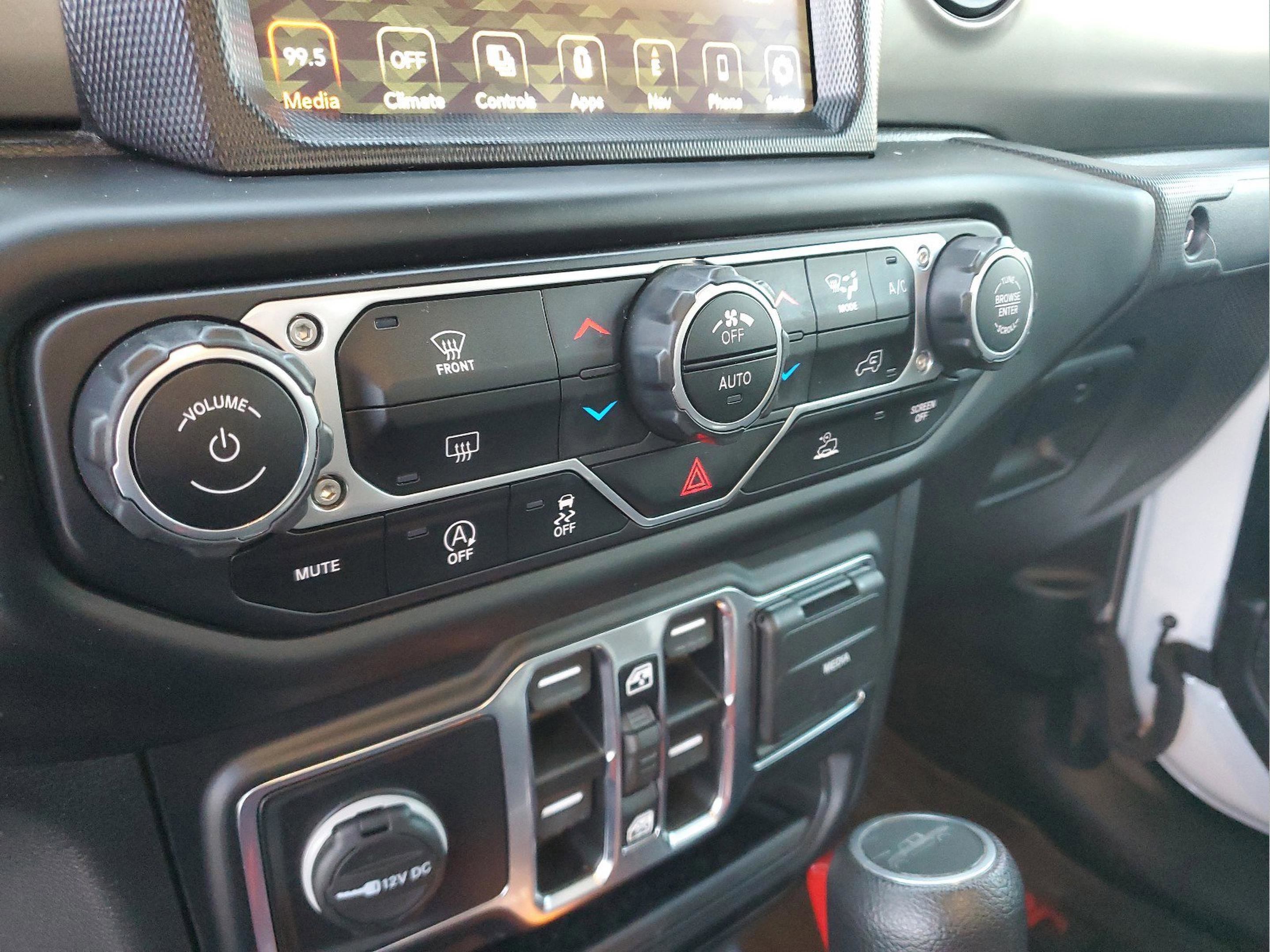 Used 2021 Jeep Gladiator Sport image 22