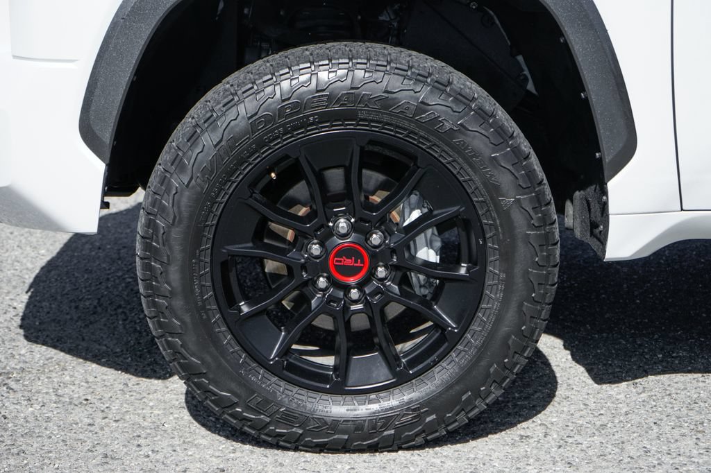 Used 2022 Toyota Tundra Limited AWD/4WD image 47