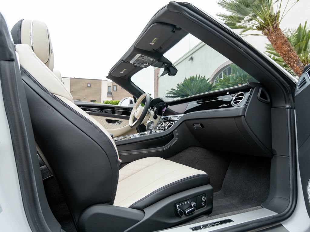 Used 2024 Bentley Continental GT Speed AWD/4WD image 17