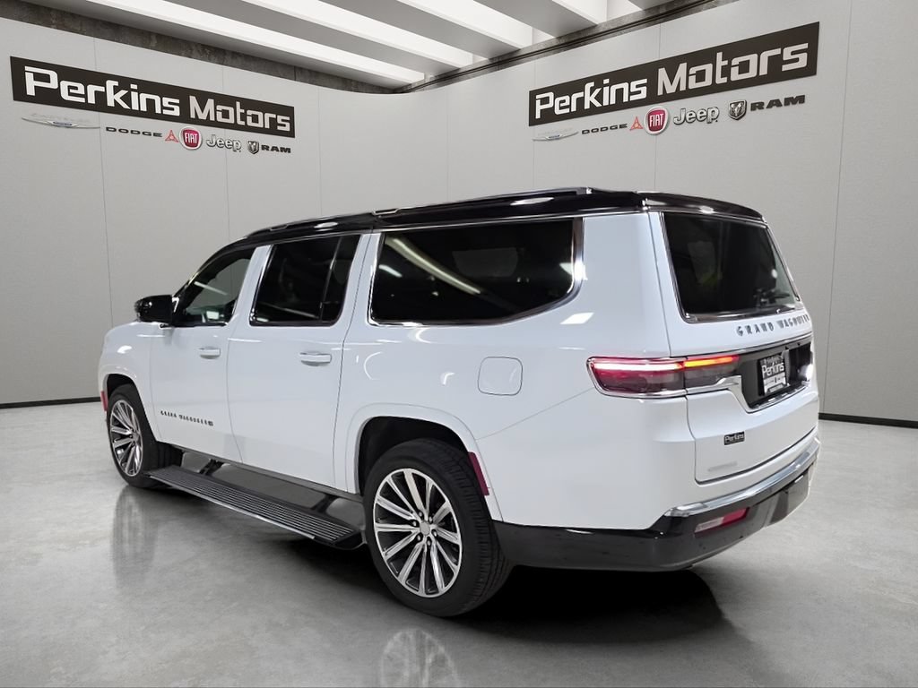 Certified 2023 Jeep Grand Wagoneer L Series II AWD/4WD image 3