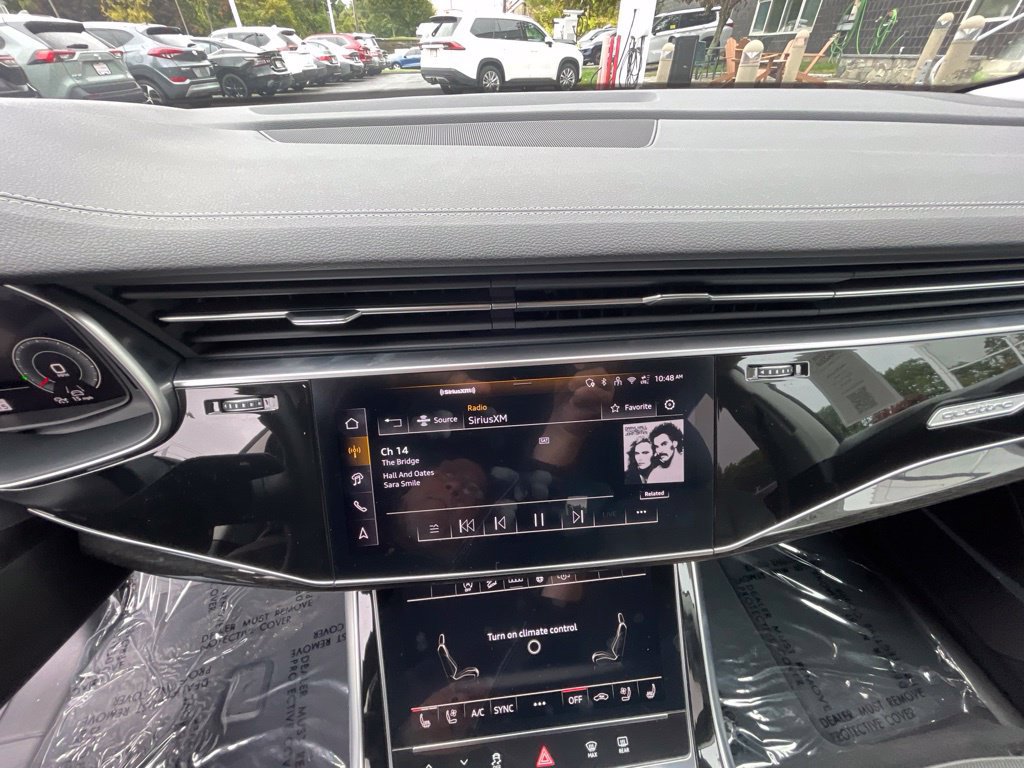 Used 2026 Audi Q8 Premium Plus AWD/4WD image 16