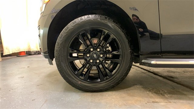 Used 2023 Ford Expedition XLT image 48