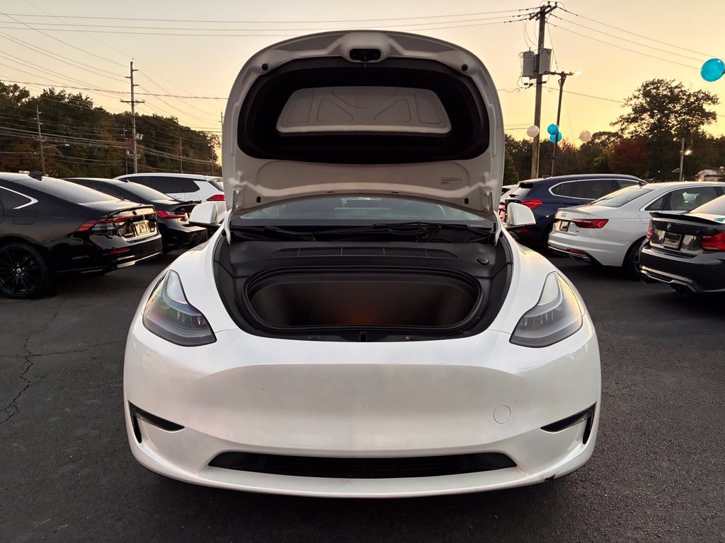 Used 2023 Tesla Model Y Long Range AWD/4WD image 10