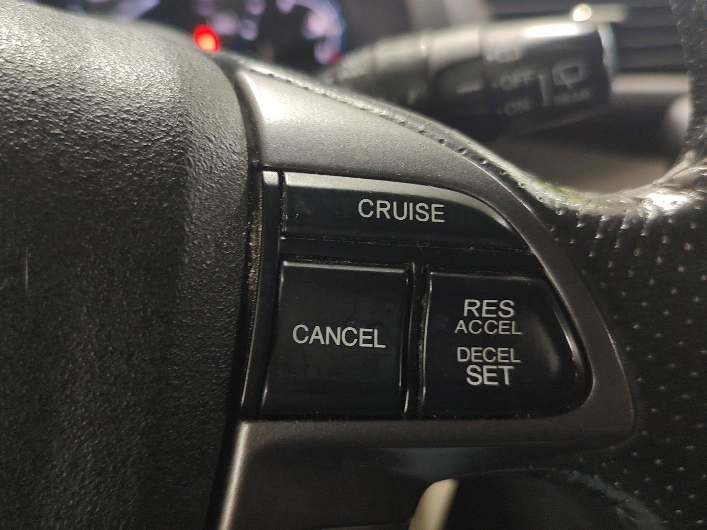 Used 2012 Honda Odyssey Touring Elite image 16