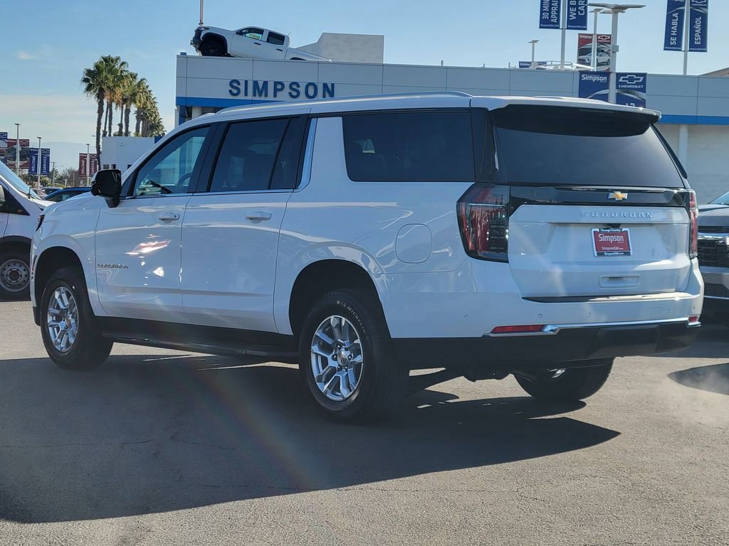 New 2026 Chevrolet Suburban LS video 2