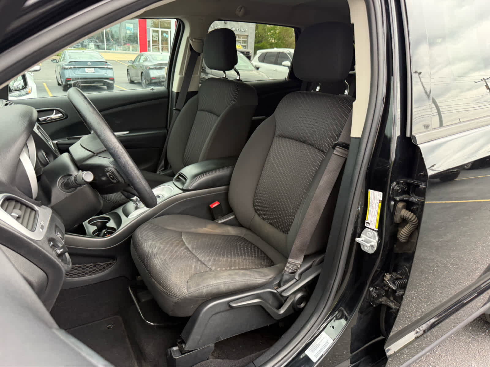 Used 2017 Dodge Journey SE FWD image 12