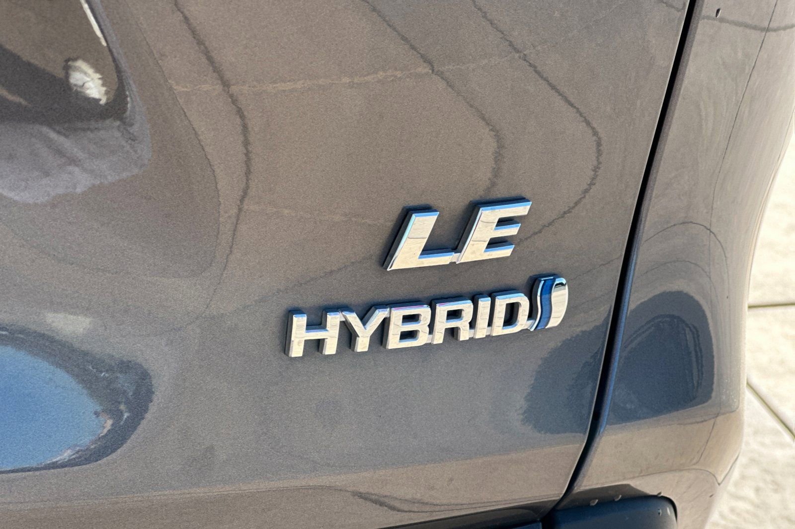 Certified 2024 Toyota RAV4 LE AWD/4WD image 34