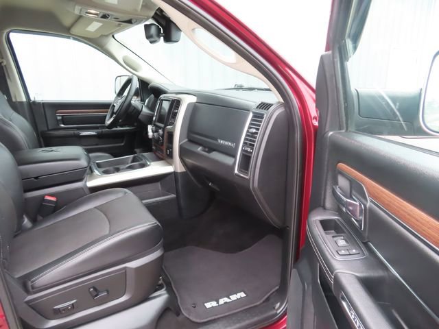 Used 2016 RAM 1500 Laramie image 24