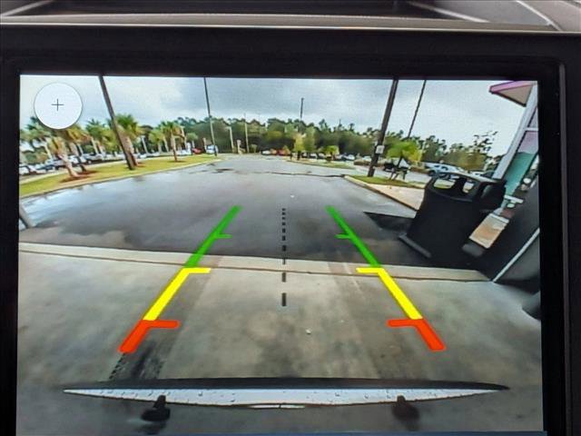 Used 2024 Ford Edge SEL image 13