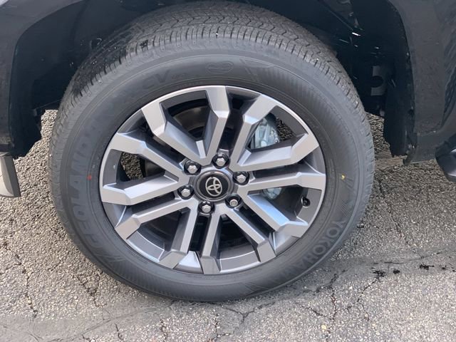 New 2026 Toyota 4Runner Limited image 31