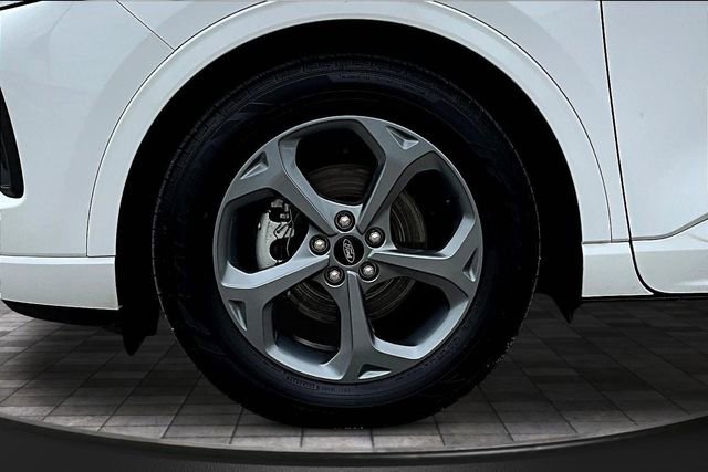 Used 2023 Ford Escape ST-Line w/ Tech Pack #1 image 35
