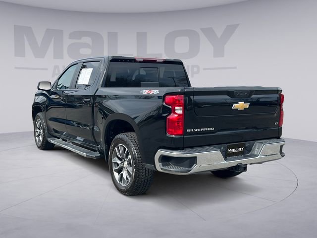 Used 2025 Chevrolet Silverado 1500 LT w/ Convenience Package II image 3