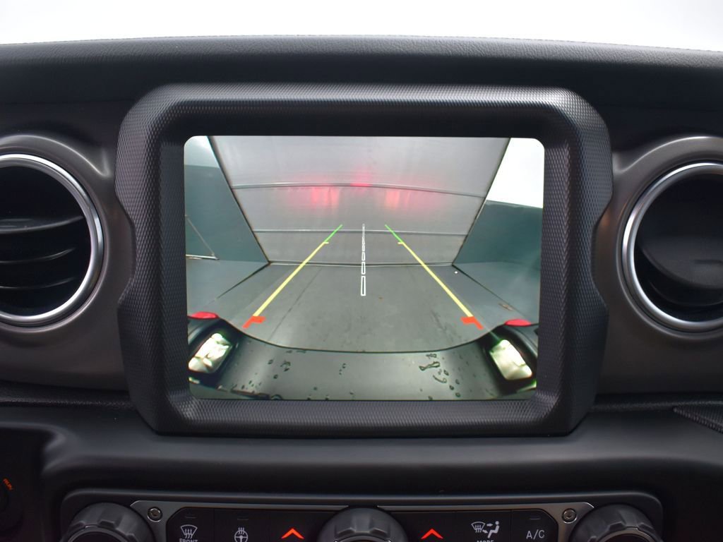 Used 2023 Jeep Gladiator Rubicon w/ Cold Weather Group image 23