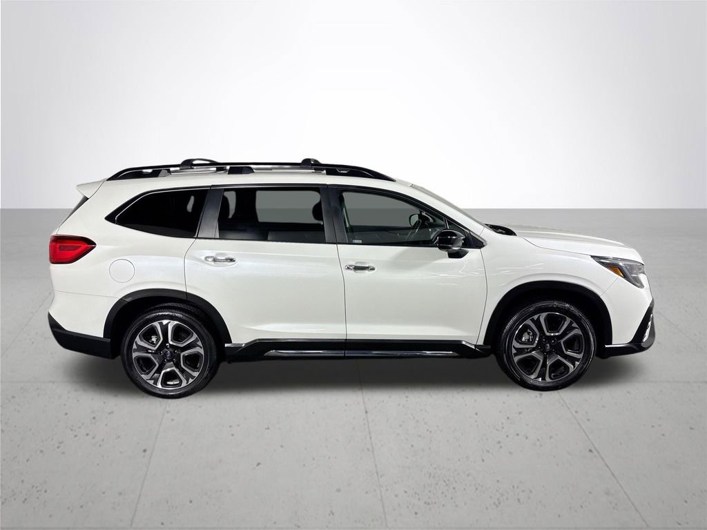 Used 2024 Subaru Ascent Touring image 5