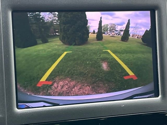 Used 2024 Chrysler Voyager LX FWD image 14