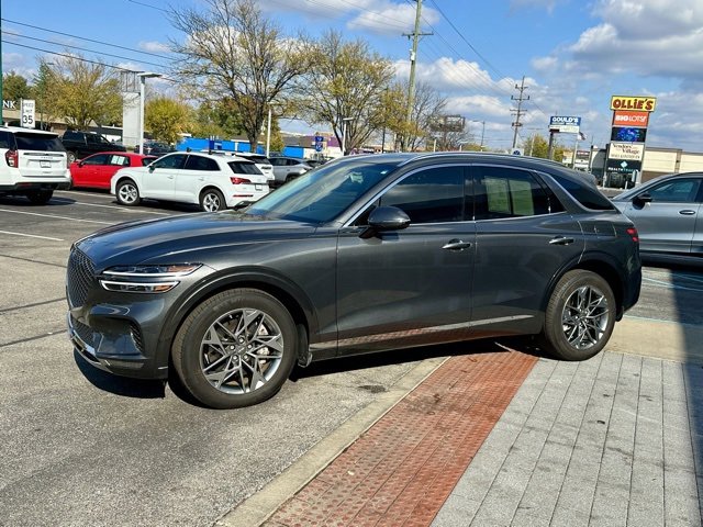 Used 2024 Genesis GV70 2.5T w/ Select Package image 3