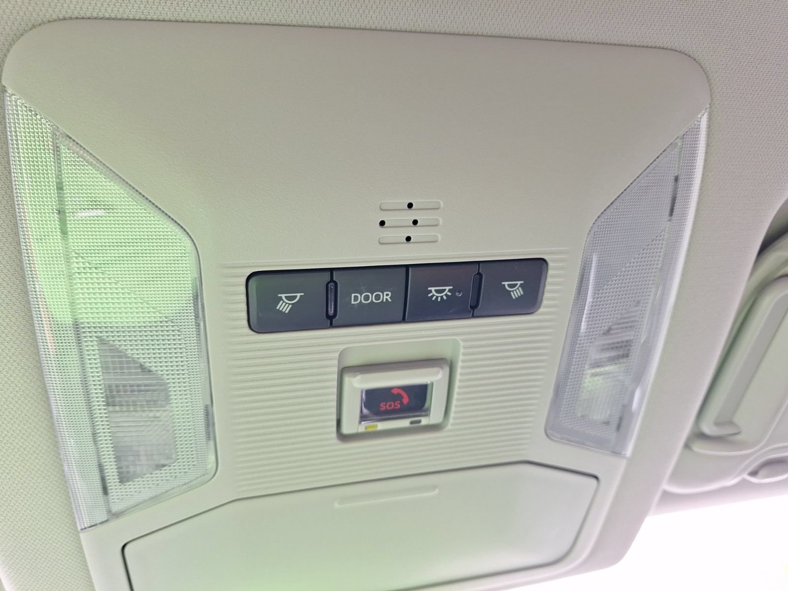 Used 2024 Toyota RAV4 AWD Hybrid image 28