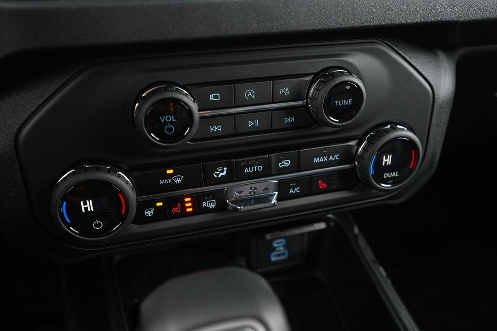 New 2025 Ford Bronco Outer Banks image 30