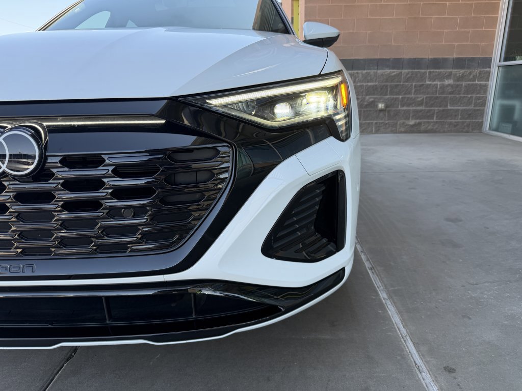 Used 2024 Audi Q8 e-tron Prestige w/ Prestige Package AWD/4WD image 11