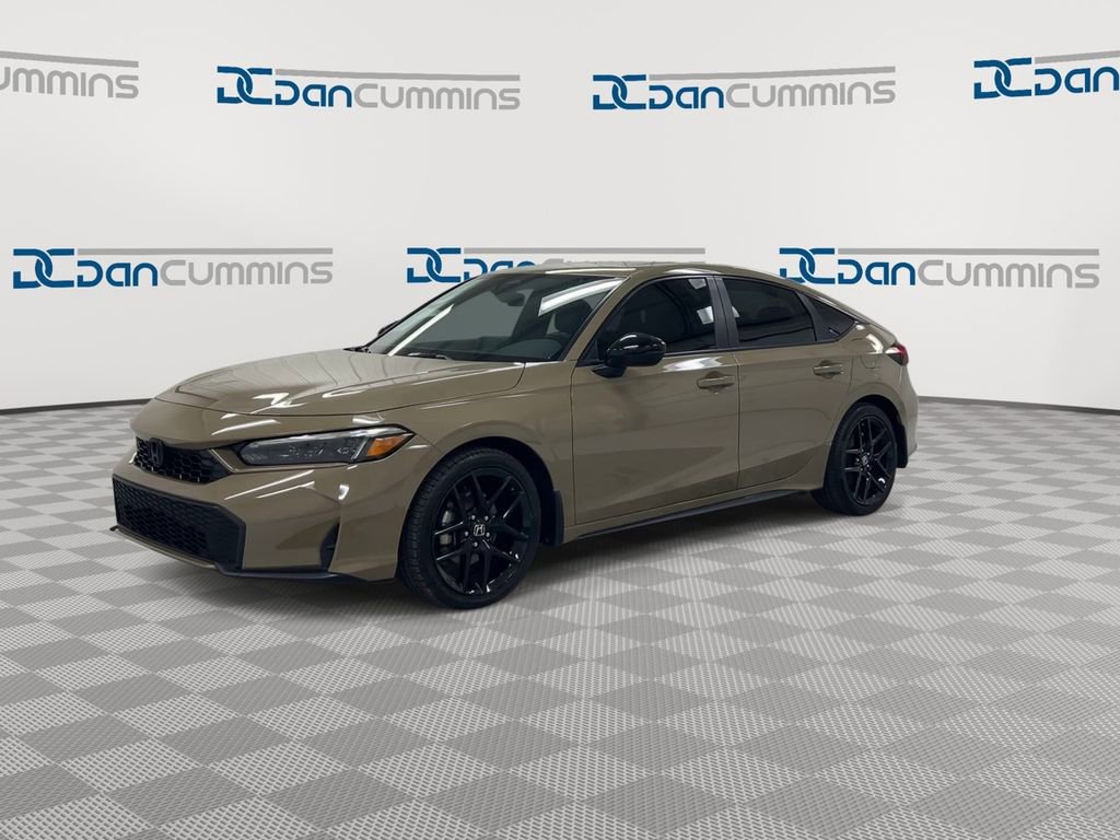 Used 2025 Honda Civic Sport image 4
