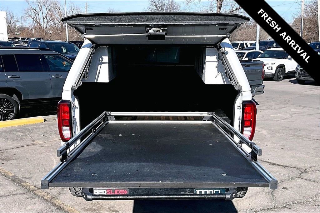 Used 2022 GMC Sierra 2500 Pro w/ Convenience Package image 7