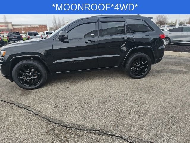 Used 2019 Jeep Grand Cherokee Altitude image 12