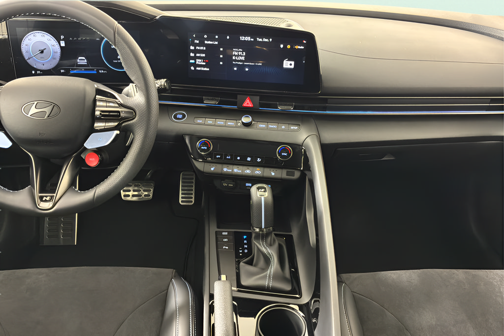 New 2026 Hyundai Elantra N FWD image 17