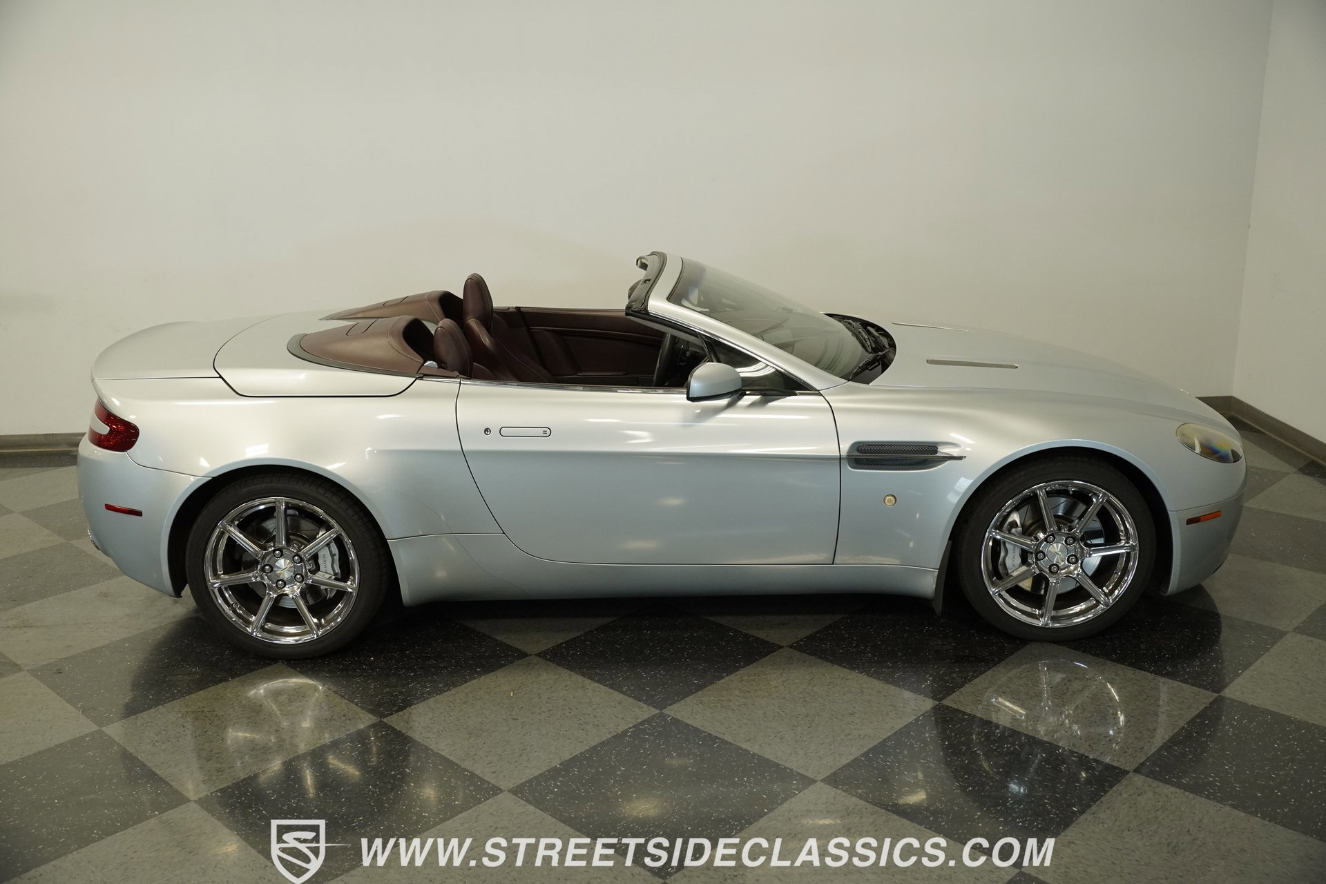 Used 2008 Aston Martin V8 Vantage Roadster image 21