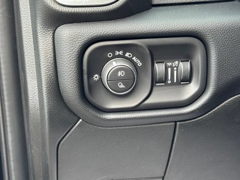 New 2026 RAM 2500 Laramie w/ Night Edition AWD/4WD image 29