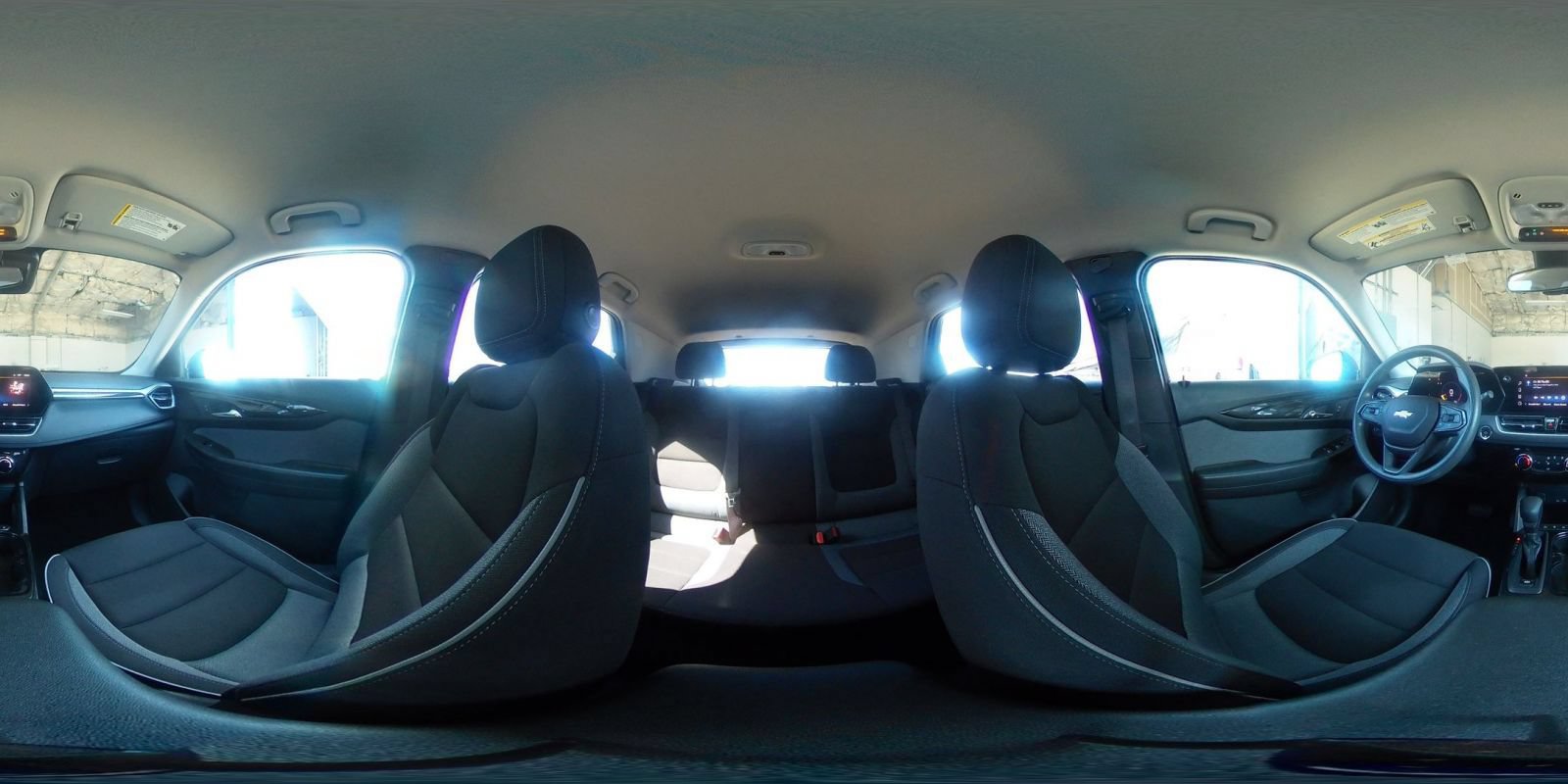 Used 2025 Chevrolet TrailBlazer LT FWD image 40