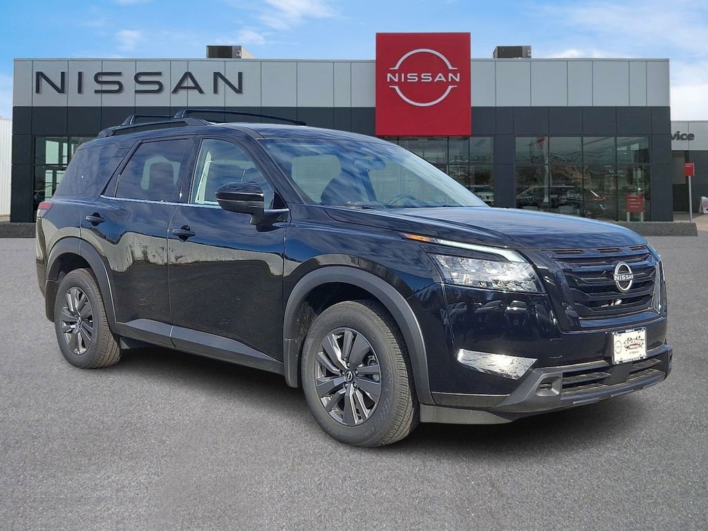 New 2025 Nissan Pathfinder SV w/ Black Appearance Package