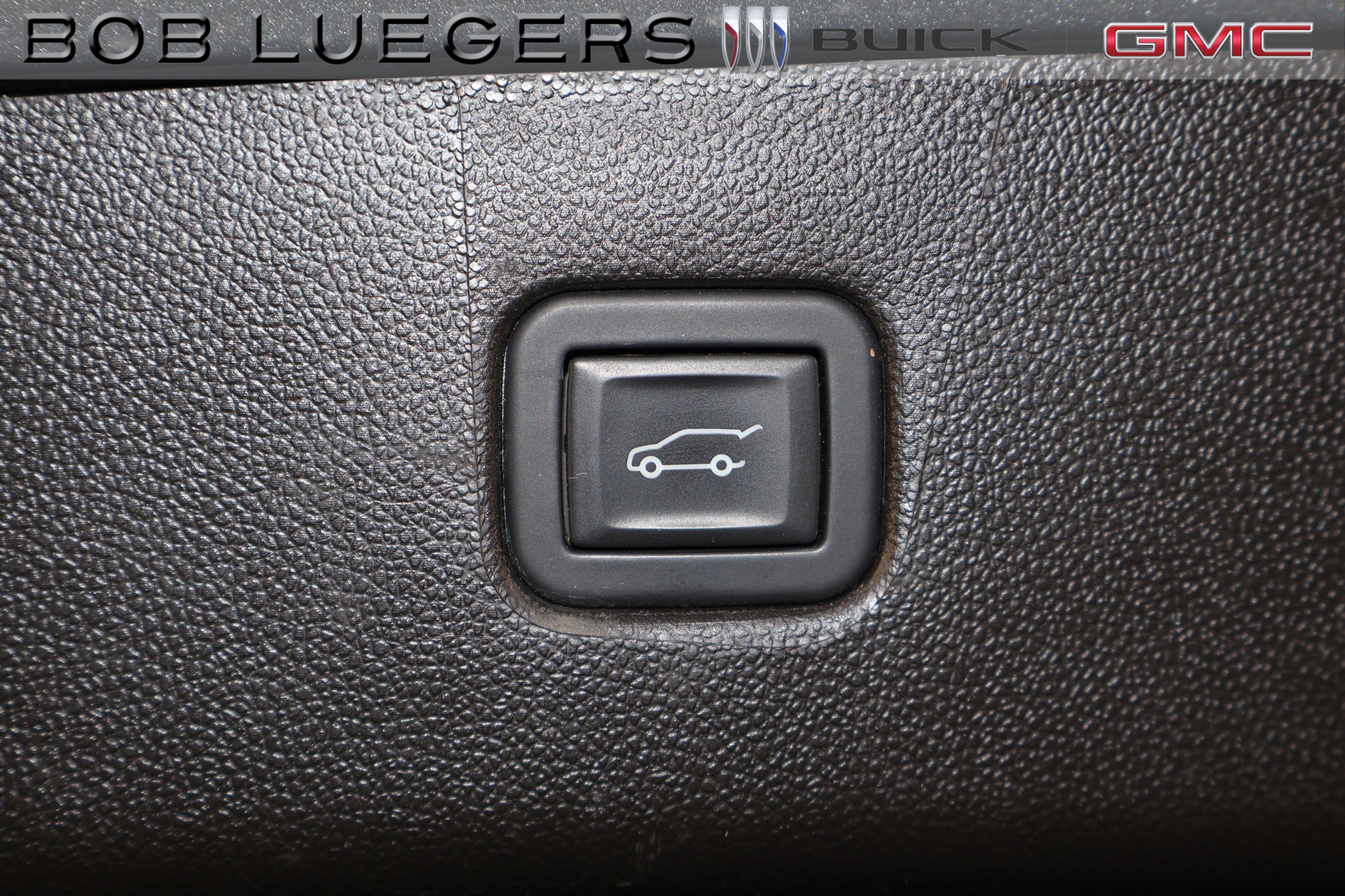 Certified 2023 Chevrolet Blazer LT AWD/4WD image 24