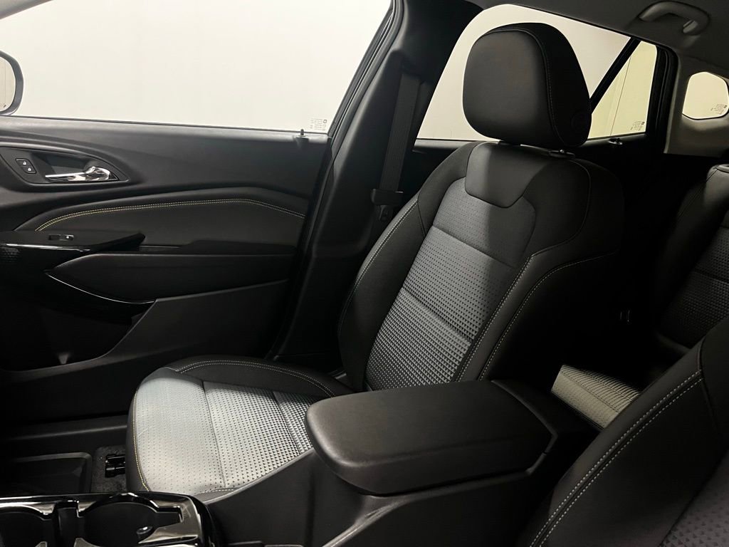 New 2026 Chevrolet Trax LT image 19