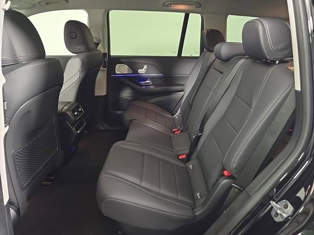 Used 2026 Mercedes-Benz GLS 450 4MATIC image 15