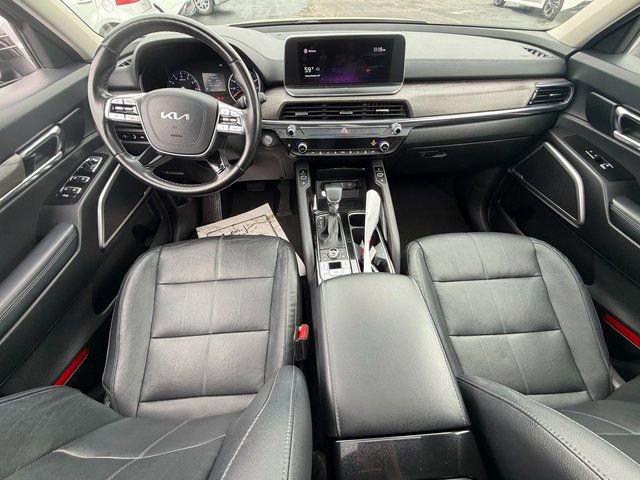 Used 2022 Kia Telluride EX image 11