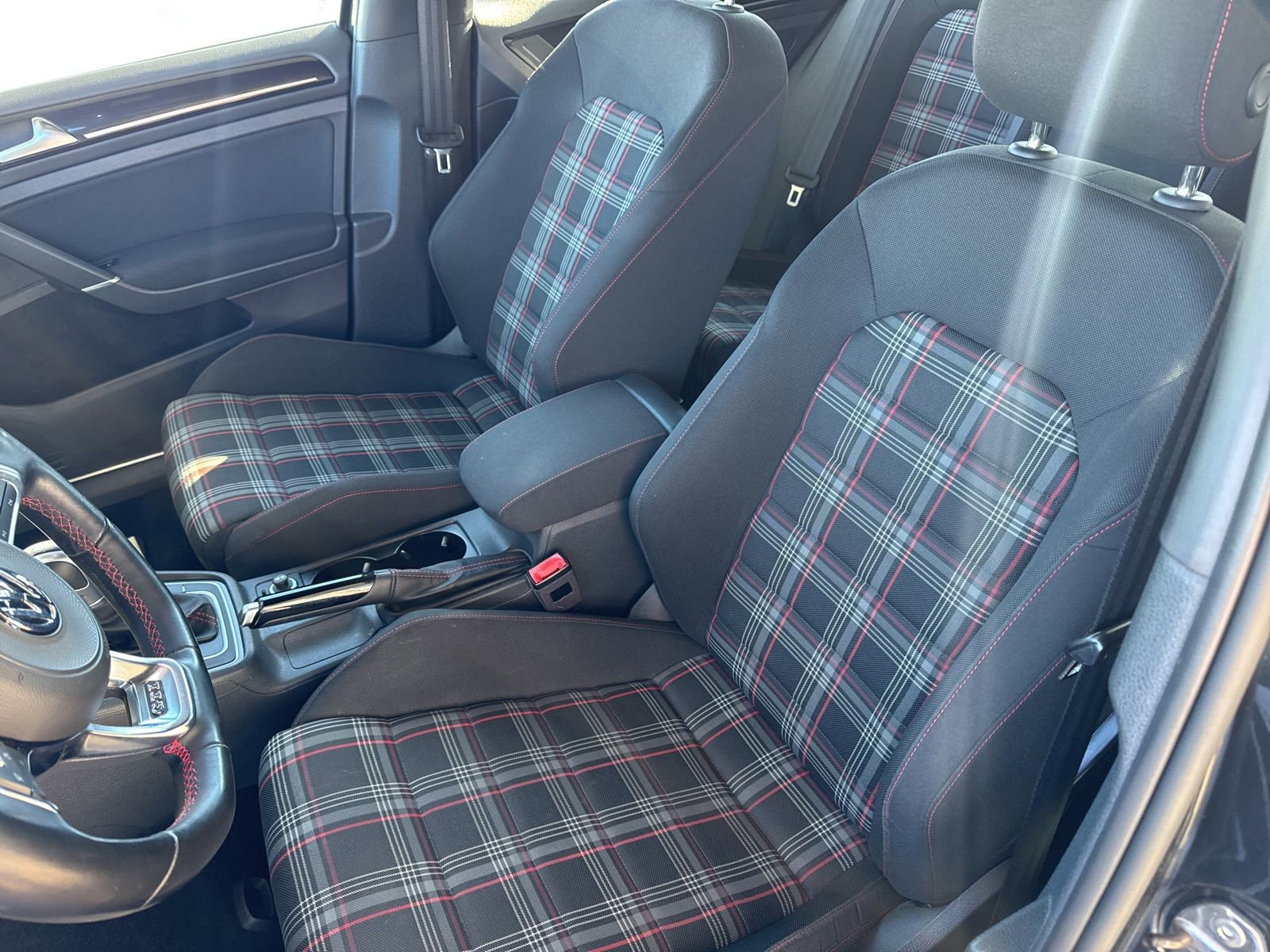 Used 2017 Volkswagen GTI S image 15