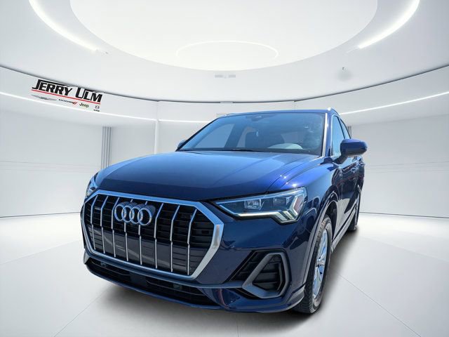 Used 2023 Audi Q3 2.0T Premium Plus w/ Premium Plus Package image 7