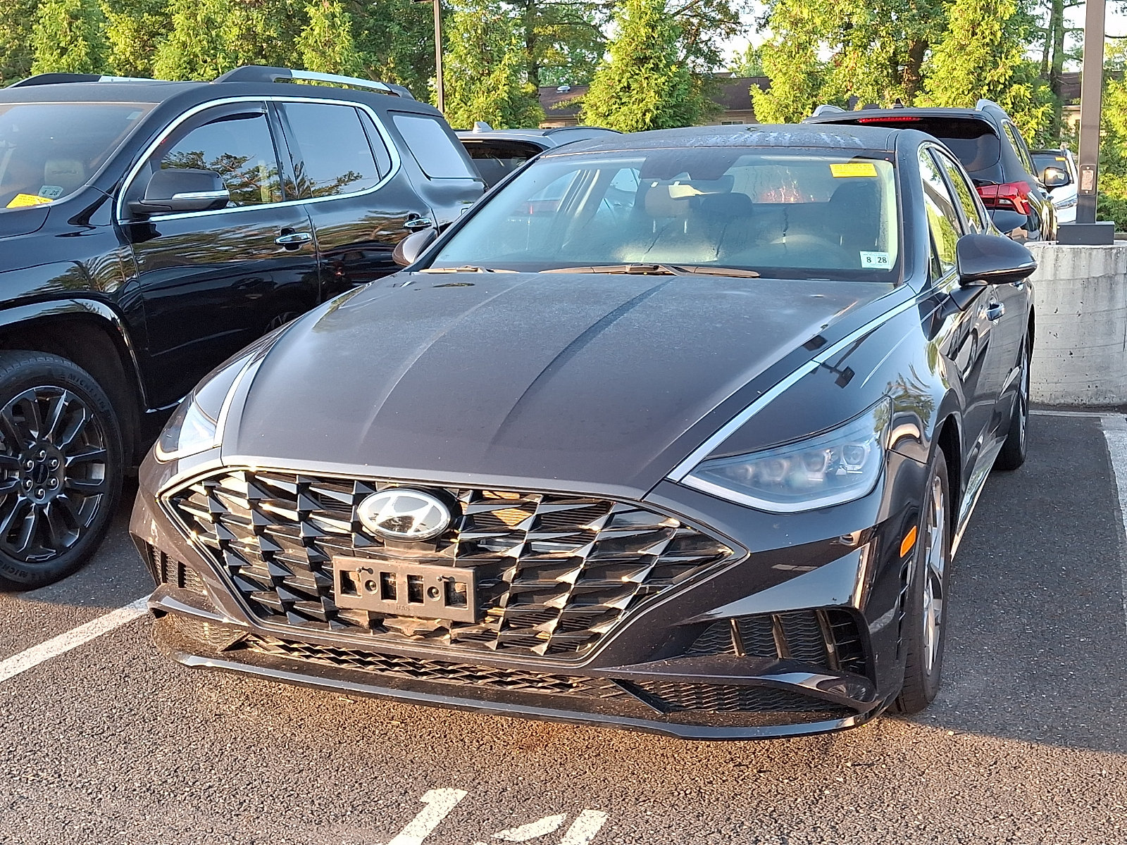 Used 2023 Hyundai Sonata SEL FWD image 2