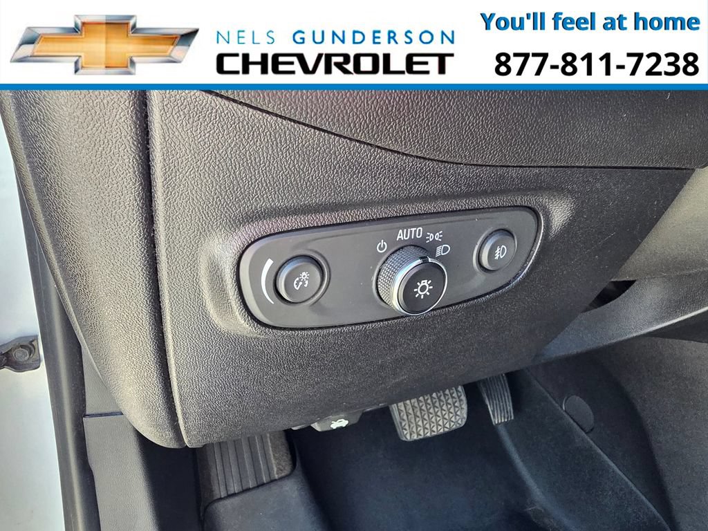 Used 2018 Chevrolet Equinox Premier AWD/4WD image 22
