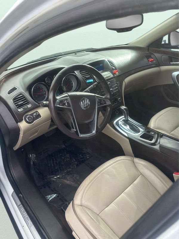 Used 2012 Buick Regal Leather FWD image 18