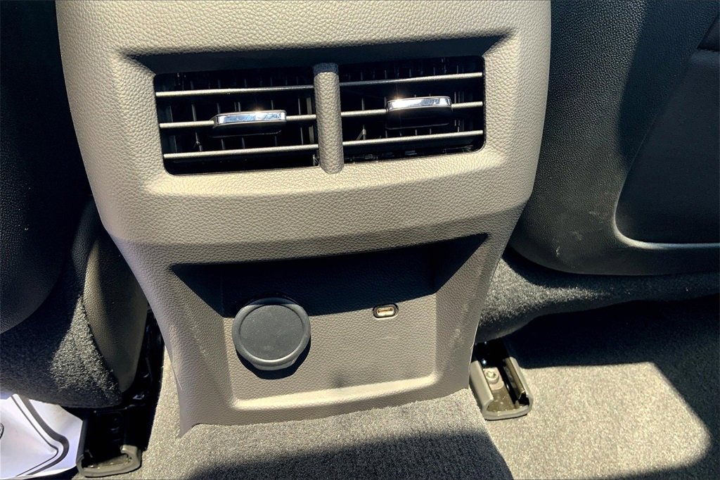 Used 2025 Cadillac CT5 Sport w/ Technology Package image 35