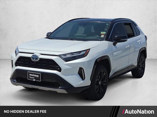 Used 2023 Toyota RAV4 XSE AWD/4WD image 1