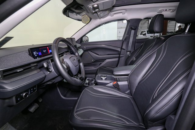 Used 2024 Ford Mustang Mach-E Premium image 37