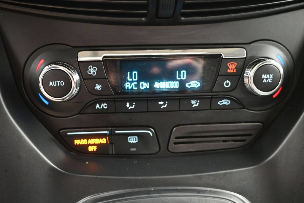 Used 2016 Ford Escape SE w/ Equipment Group 201A FWD image 20